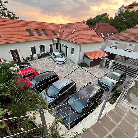 Apartament Monbuhim Twin Veszprém Zewnętrze zdjęcie